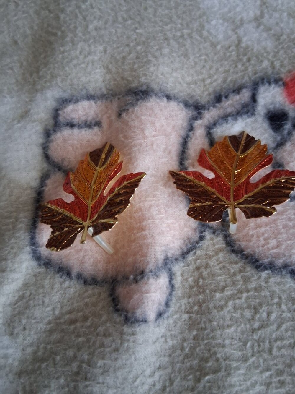 pretty fall leaf earrings from Avon